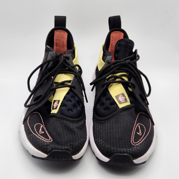 Nike Huarache Type Black 2019 - Picture 7 of 10